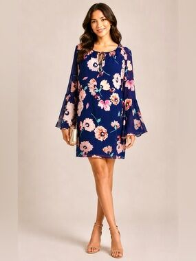 NWOT Yumi Kim Silk Floral Shift Dress Small Bell Sleeve Boho Cocktail Mini